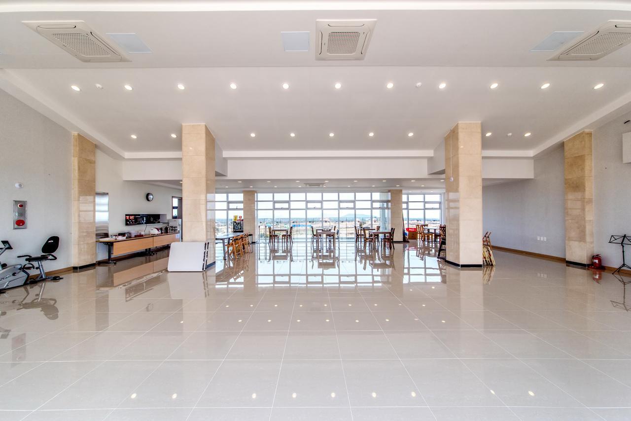 Go To Bed Resort Сеогвипо Екстериор снимка
